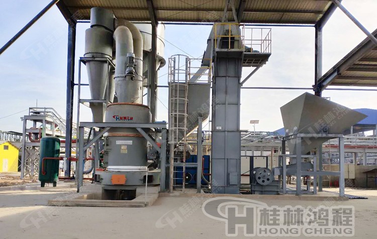 桂林鸿程适合铁矿磨粉的磨粉机推荐一：HC系列大型摆式磨